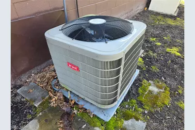 3700 Liberty Avenue, Hubbard, OH 44425 - Photo 28