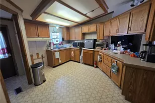 3700 Liberty Ave, Hubbard, OH 44425 - Photo 8