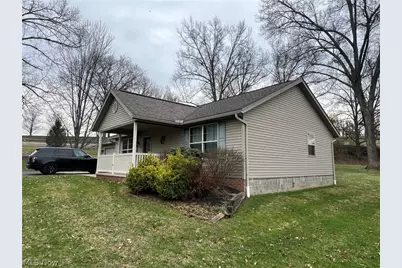 945 E Jackson Street, Millersburg, OH 44654 - Photo 18