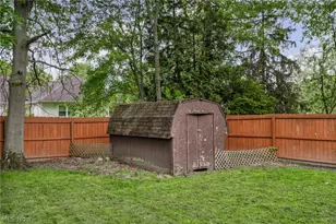 7647 McCreary Rd, Green Hills, OH 44131 - Photo 40