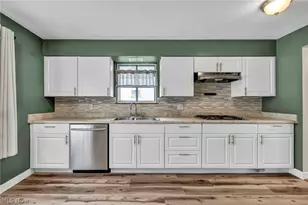 7647 McCreary Rd, Green Hills, OH 44131 - Photo 18