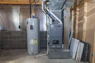 195 E Pennsylvania Ave, Sebring, OH 44672 - Photo 36