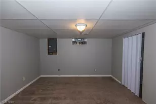 195 E Pennsylvania Ave, Sebring, OH 44672 - Photo 32