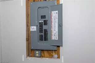 195 E Pennsylvania Ave, Sebring, OH 44672 - Photo 34