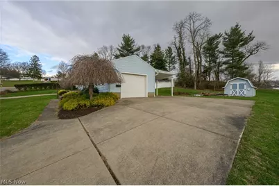 254 Ohio Avenue NW, New Philadelphia, OH 44663 - Photo 8