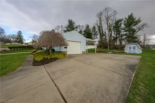 254 Ohio Ave NW, New Philadelphia, OH 44663 - Photo 8