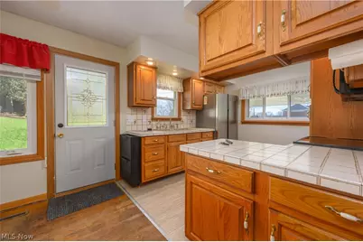 254 Ohio Avenue NW, New Philadelphia, OH 44663 - Photo 12