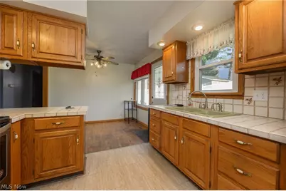 254 Ohio Avenue NW, New Philadelphia, OH 44663 - Photo 14