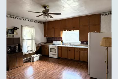 6809 Leonhard Hill Road SW, Port Washington, OH 43837 - Photo 4