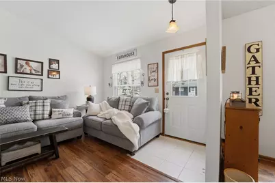 5206 University Drive, Geneva, OH 44041 - Photo 2