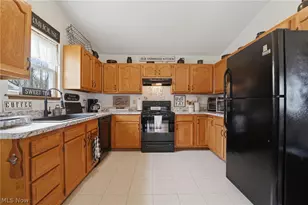 5206 University Dr, Geneva, OH 44041 - Photo 8