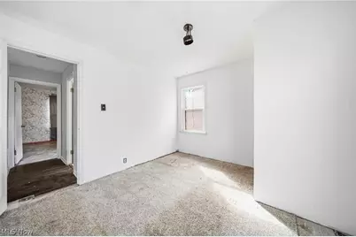 406 E 274th Street, Euclid, OH 44132 - Photo 16