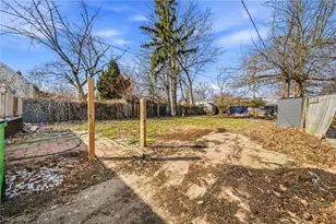 406 E 274th St, Euclid, OH 44132 - Photo 34