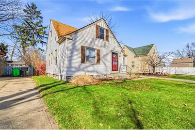406 E 274th Street, Euclid, OH 44132 - Photo 2