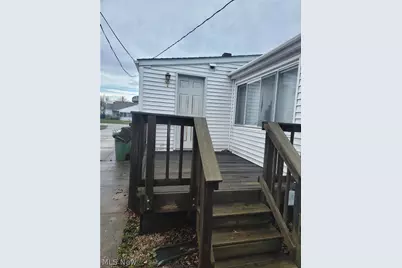 531 E 331st Street, Eastlake, OH 44095 - Photo 2