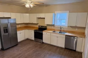 525 E High St, Uhrichsville, OH 44683 - Photo 6