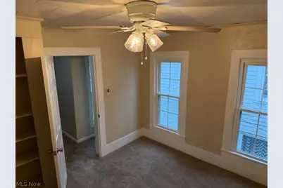 525 E High Street, Uhrichsville, OH 44683 - Photo 18