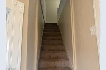 525 E High Street, Uhrichsville, OH 44683 - Photo 12