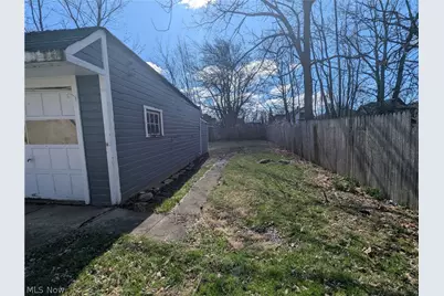 16010 Arcade Avenue, Loveland, OH 44110 - Photo 8