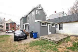 1913 E 123rd St, Loveland, OH 44106 - Photo 22