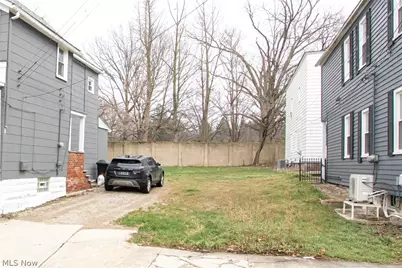 1915 E 123rd Street, Loveland, OH 44106 - Photo 6