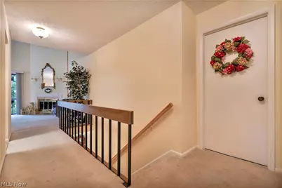 585 Hampton Ridge Drive, Akron, OH 44313 - Photo 6