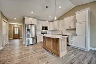 767 Fernsell Ave, Strasburg, OH 44680 - Photo 4