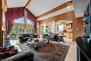 25 Brandon Ct, Moreland Hills, OH 44022 - Photo 20