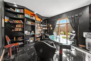 25 Brandon Ct, Moreland Hills, OH 44022 - Photo 24