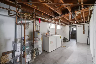 2679 Walnut Boulevard, Ashtabula, OH 44004 - Photo 28