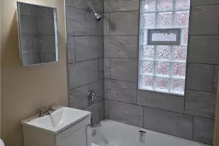 3399 E 140th St, Loveland, OH 44120 - Photo 2