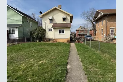 717 N Dawson Street, Uhrichsville, OH 44683 - Photo 2