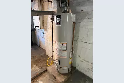 717 N Dawson Street, Uhrichsville, OH 44683 - Photo 18