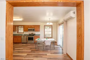 502 N Swinehart Rd, Orrville, OH 44667 - Photo 6