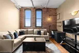 1133 W 9th St, Loveland, OH 44113 - Photo 14