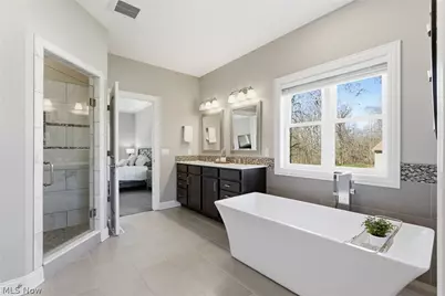 10900 Angela Drive, Kirtland, OH 44094 - Photo 12