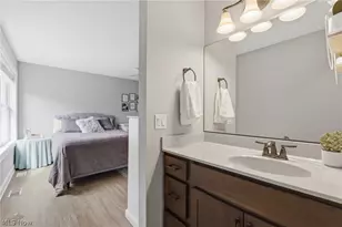 10900 Angela Dr, Kirtland, OH 44094 - Photo 30