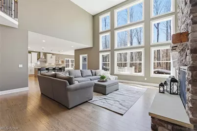 10900 Angela Drive, Kirtland, OH 44094 - Photo 14