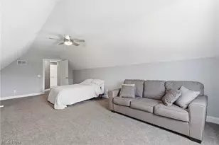 10900 Angela Dr, Kirtland, OH 44094 - Photo 36