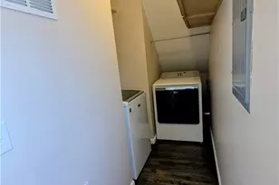 1045 E 347th St, Eastlake, OH 44095 - Photo 26