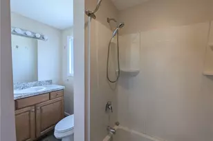 1045 E 347th St, Eastlake, OH 44095 - Photo 18