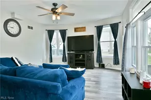 163 N Chestnut Ave, Niles, OH 44446 - Photo 4