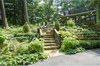 1200 Yellow Creek Lane, Akron, OH 44333 - Photo 40