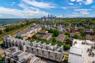 1240 W 70th St, Loveland, OH 44102 - Photo 6