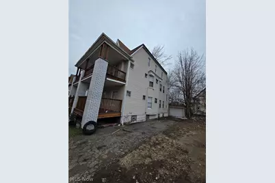 10117 Somerset Avenue, Loveland, OH 44108 - Photo 2