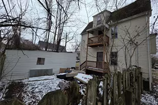 10117 Somerset Ave, Loveland, OH 44108 - Photo 4