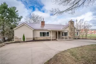 1940 Canton Rd, Akron, OH 44312 - Photo 1