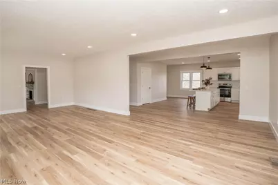 1940 Canton Road, Akron, OH 44312 - Photo 14