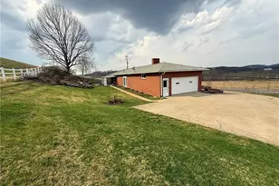 1728 State Route 39 NE, New Philadelphia, OH 44663 - Photo 36