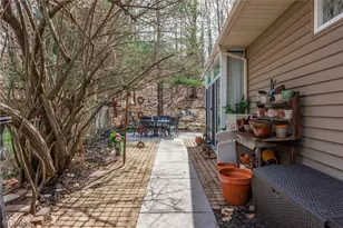 257 Windward Dr, Elyria, OH 44035 - Photo 38